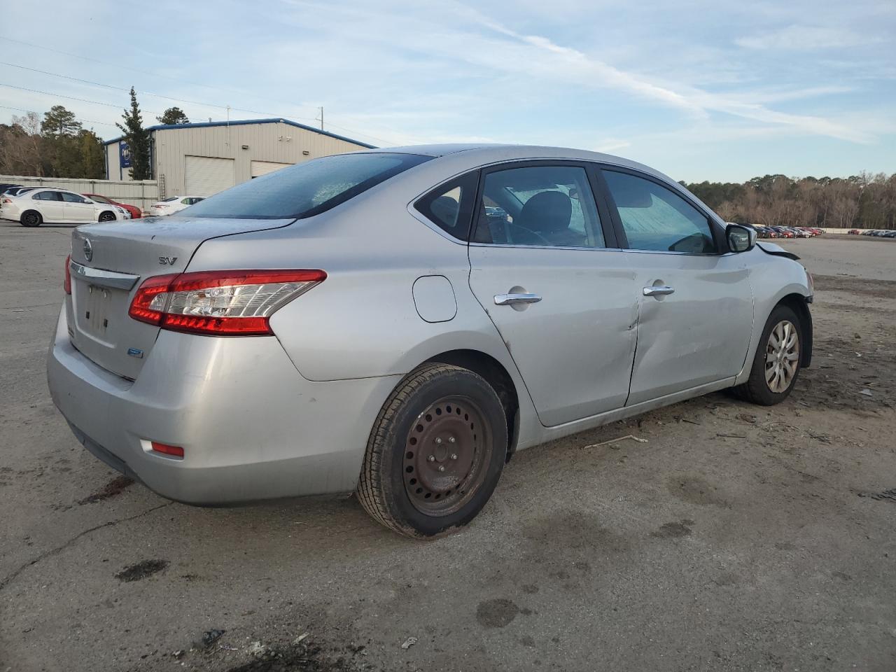 2014 Nissan Sentra - Image 3