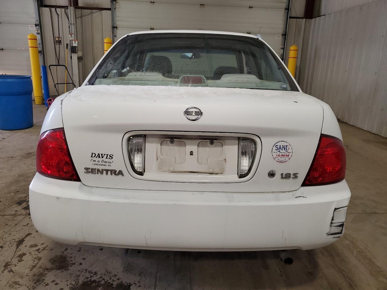 2004 Nissan Sentra - Image 6