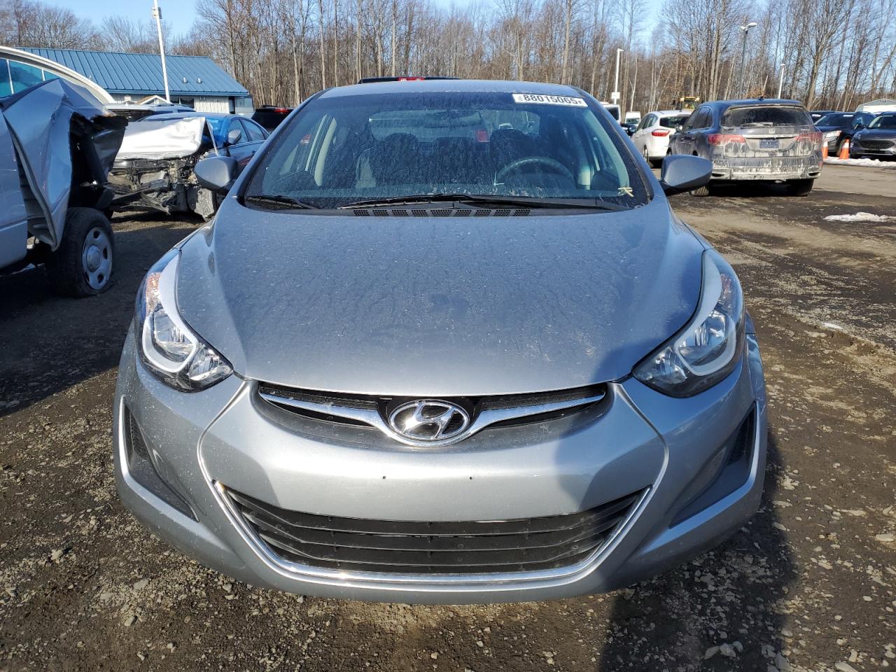 2016 Hyundai Elantra - Image 5