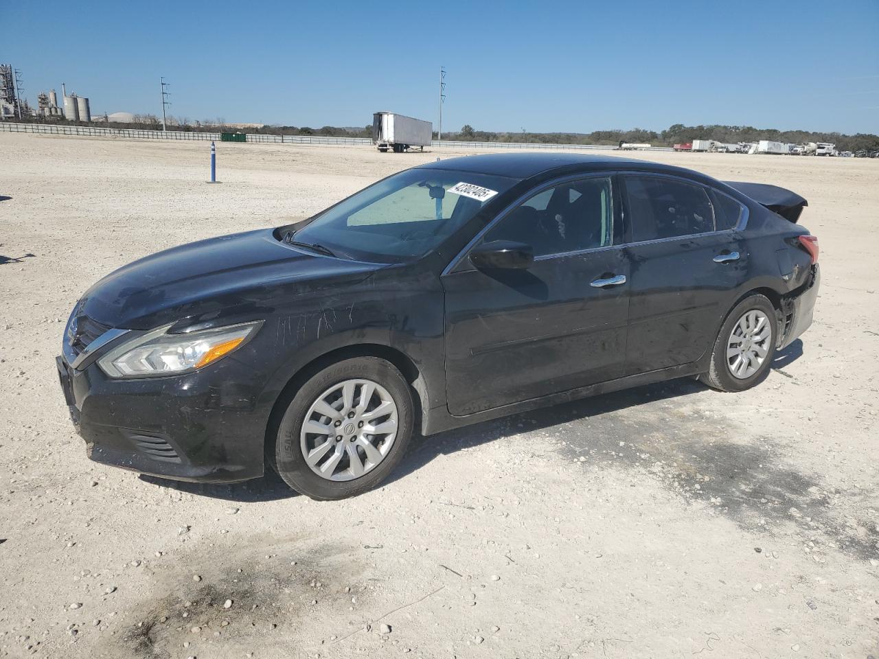 2017 Nissan Altima - Image 1
