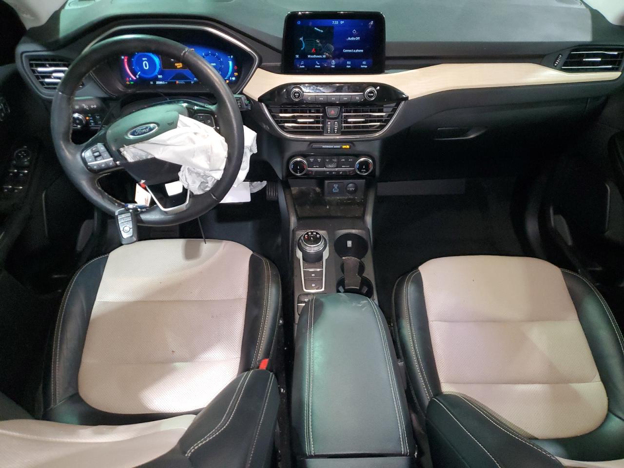 2022 Ford Escape - Image 8