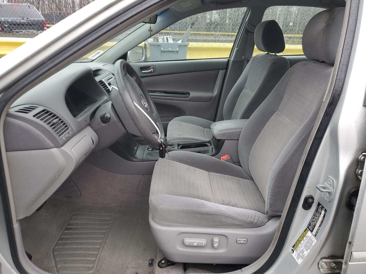 2006 Toyota Camry - Image 7
