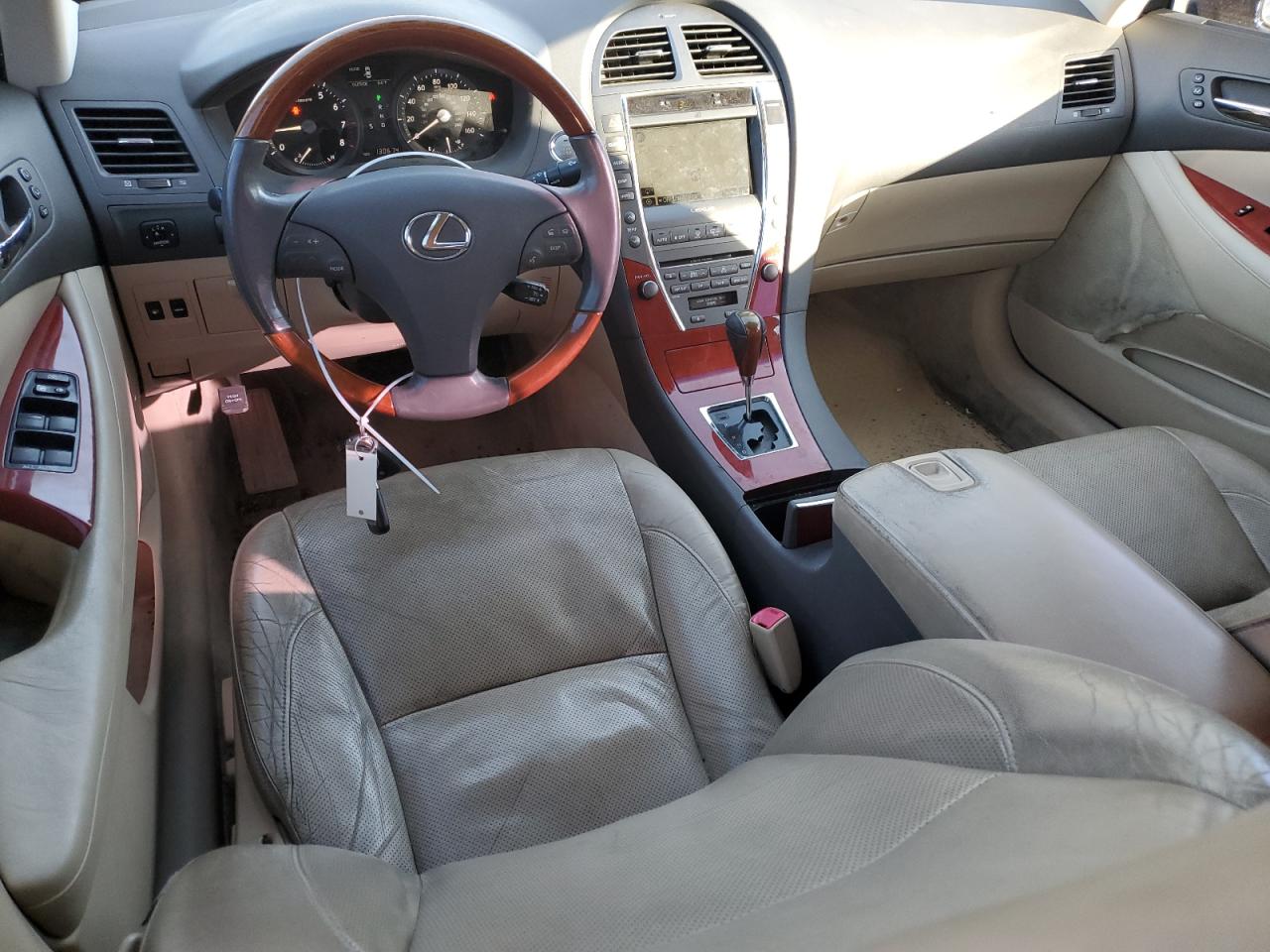 2009 Lexus ES - Image 8