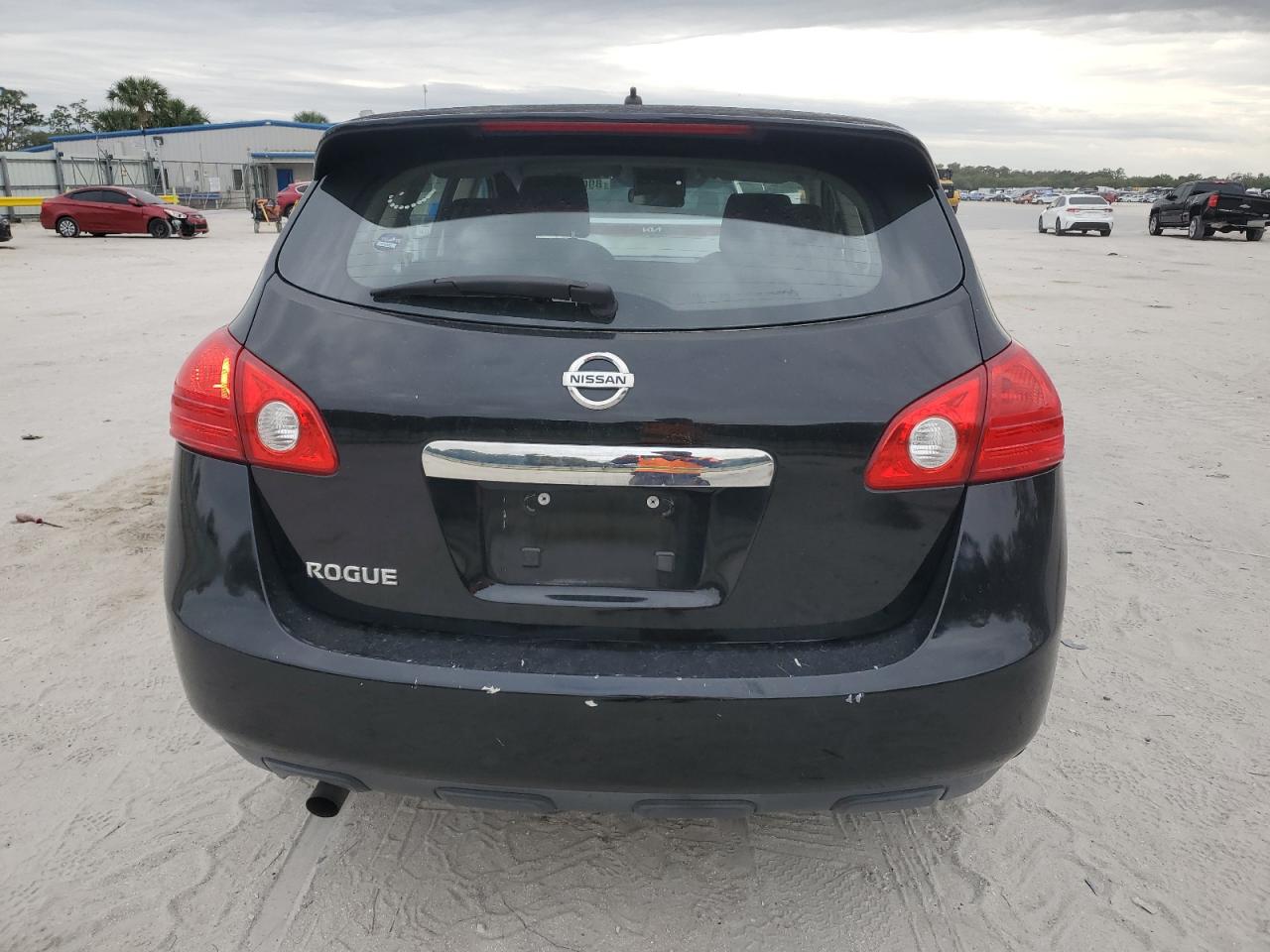 2011 Nissan Rogue - Image 6