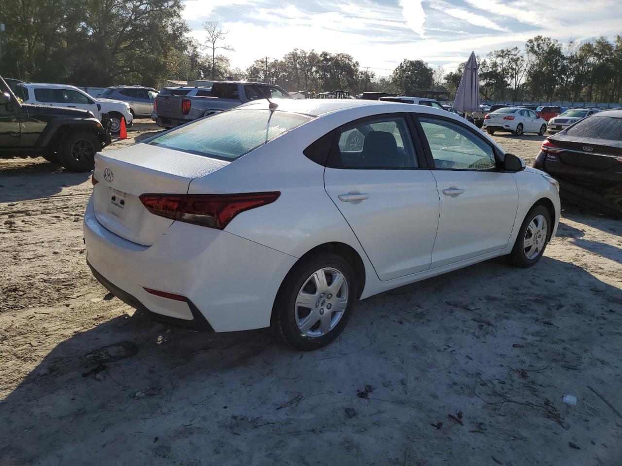 2018 Hyundai Accent - Image 3