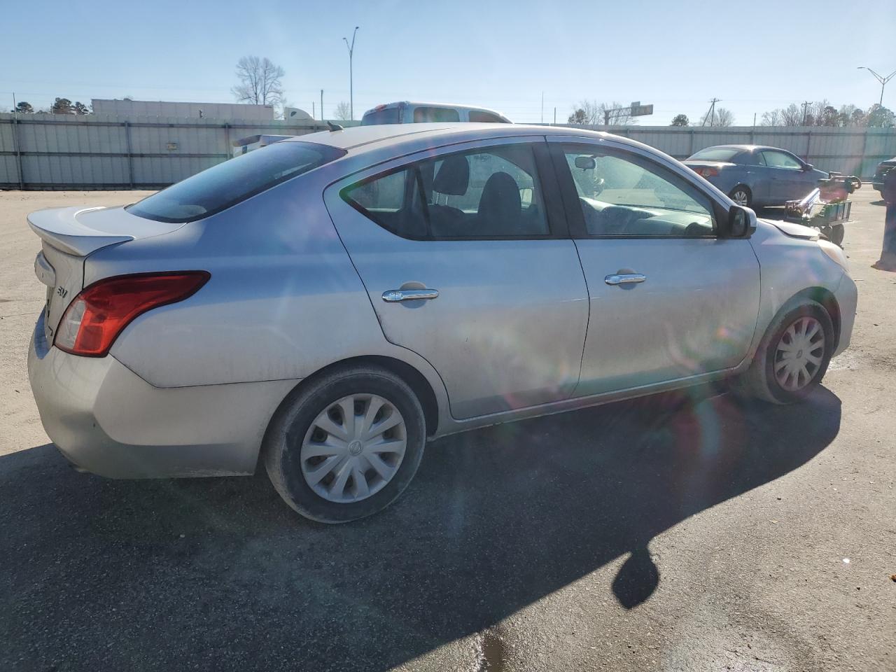 2013 Nissan Versa - Image 3