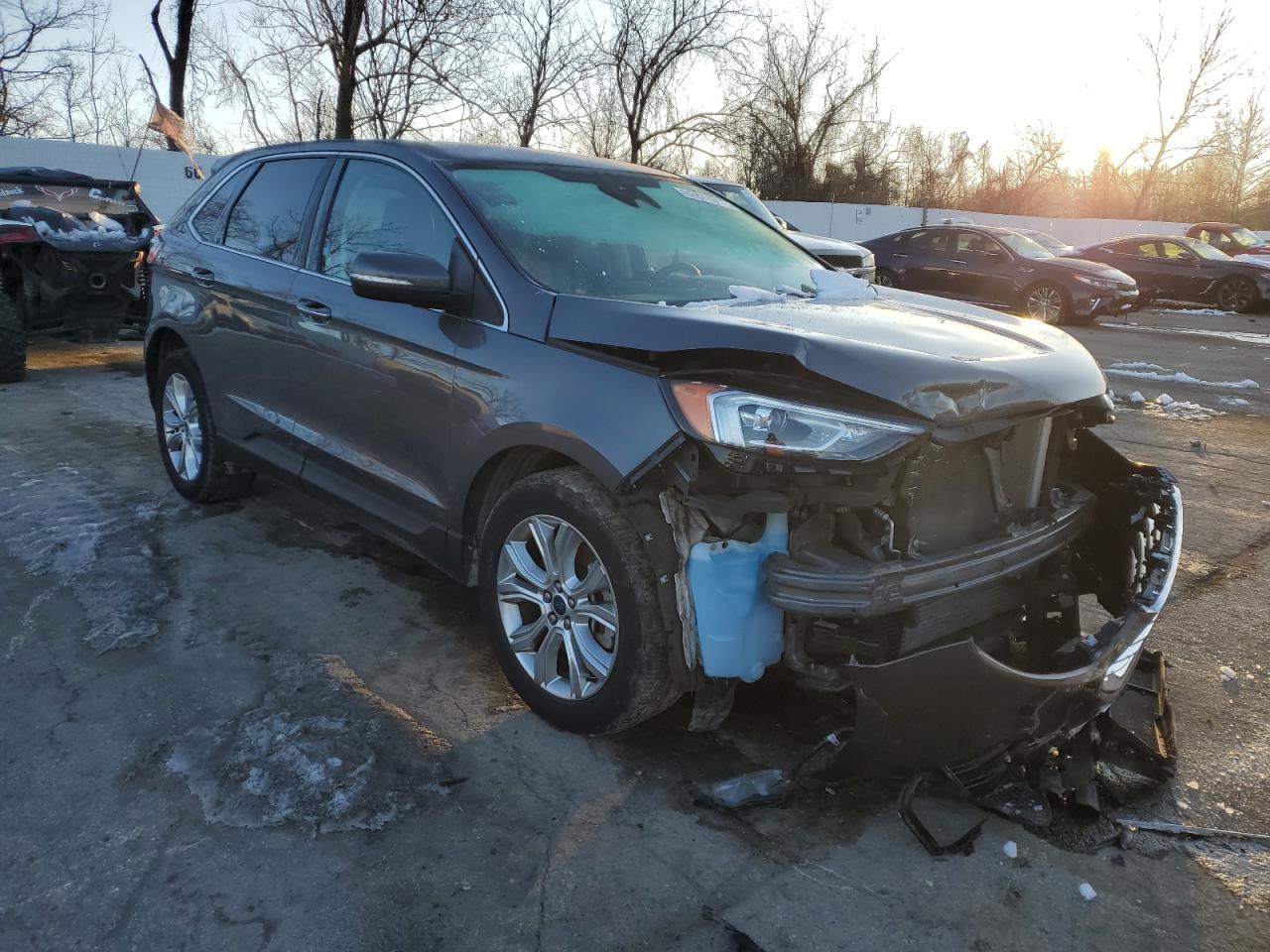 2022 Ford Edge - Image 4