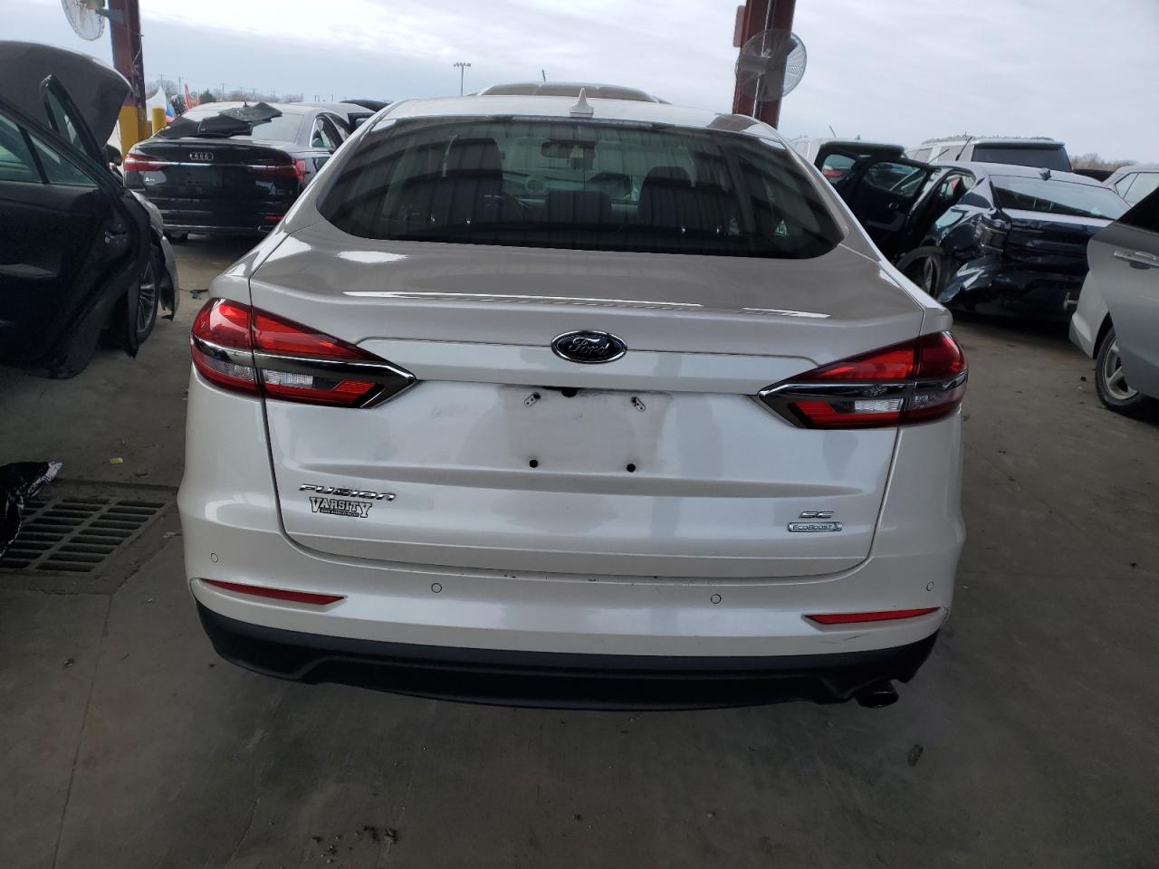 2020 Ford Fusion - Image 6