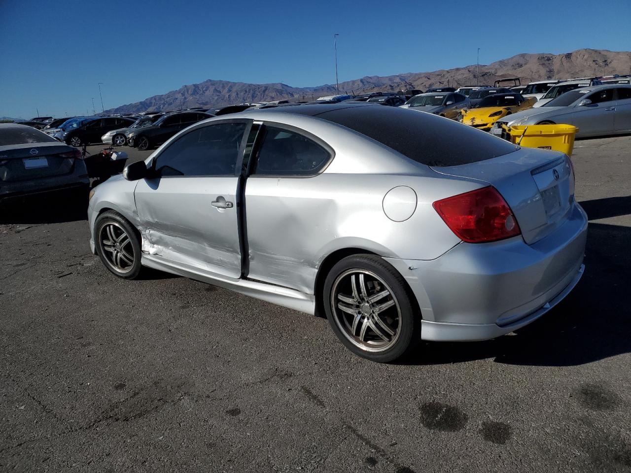 2007 Scion tC - Image 2