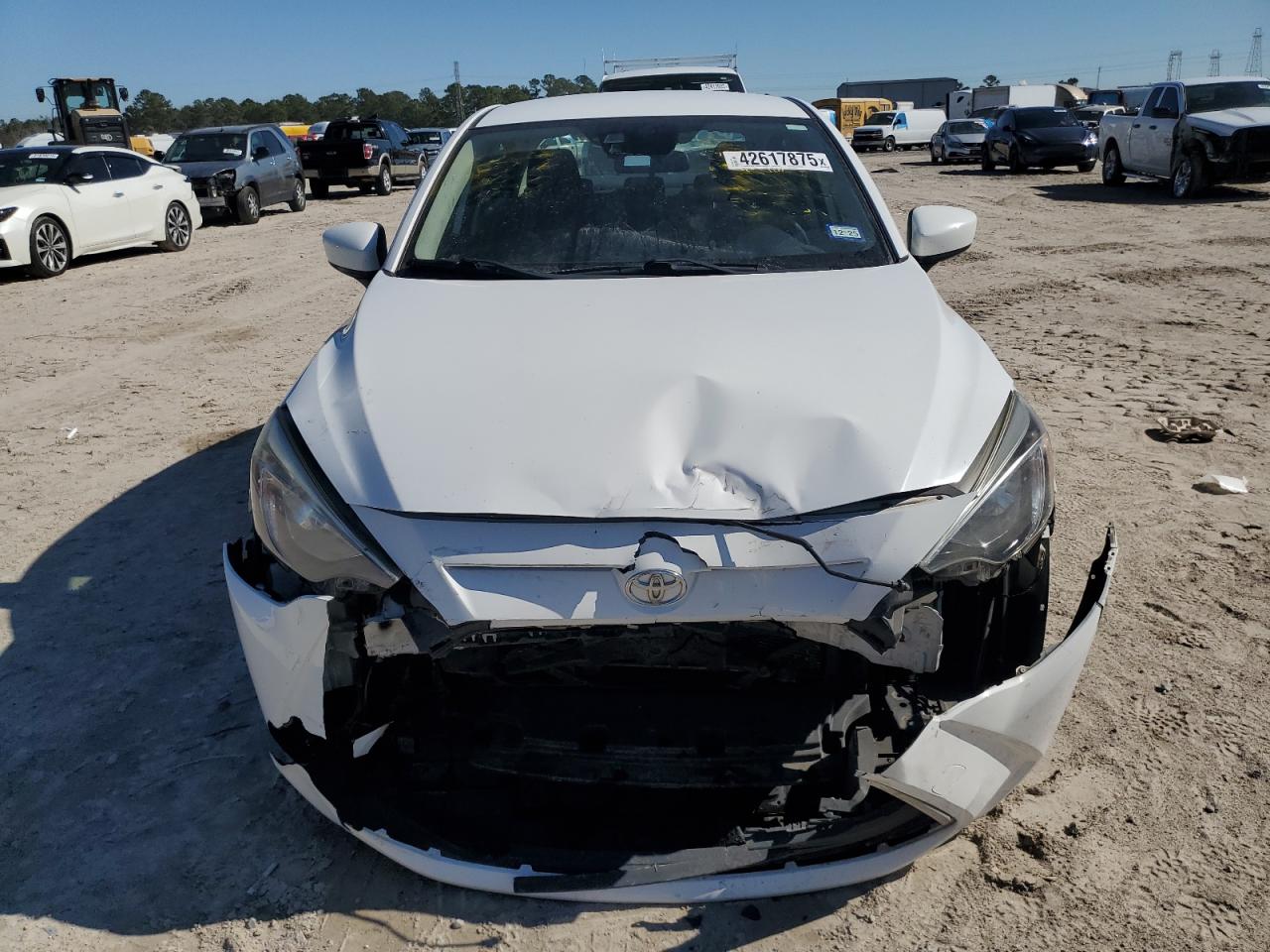 2017 Toyota Yaris - Image 5