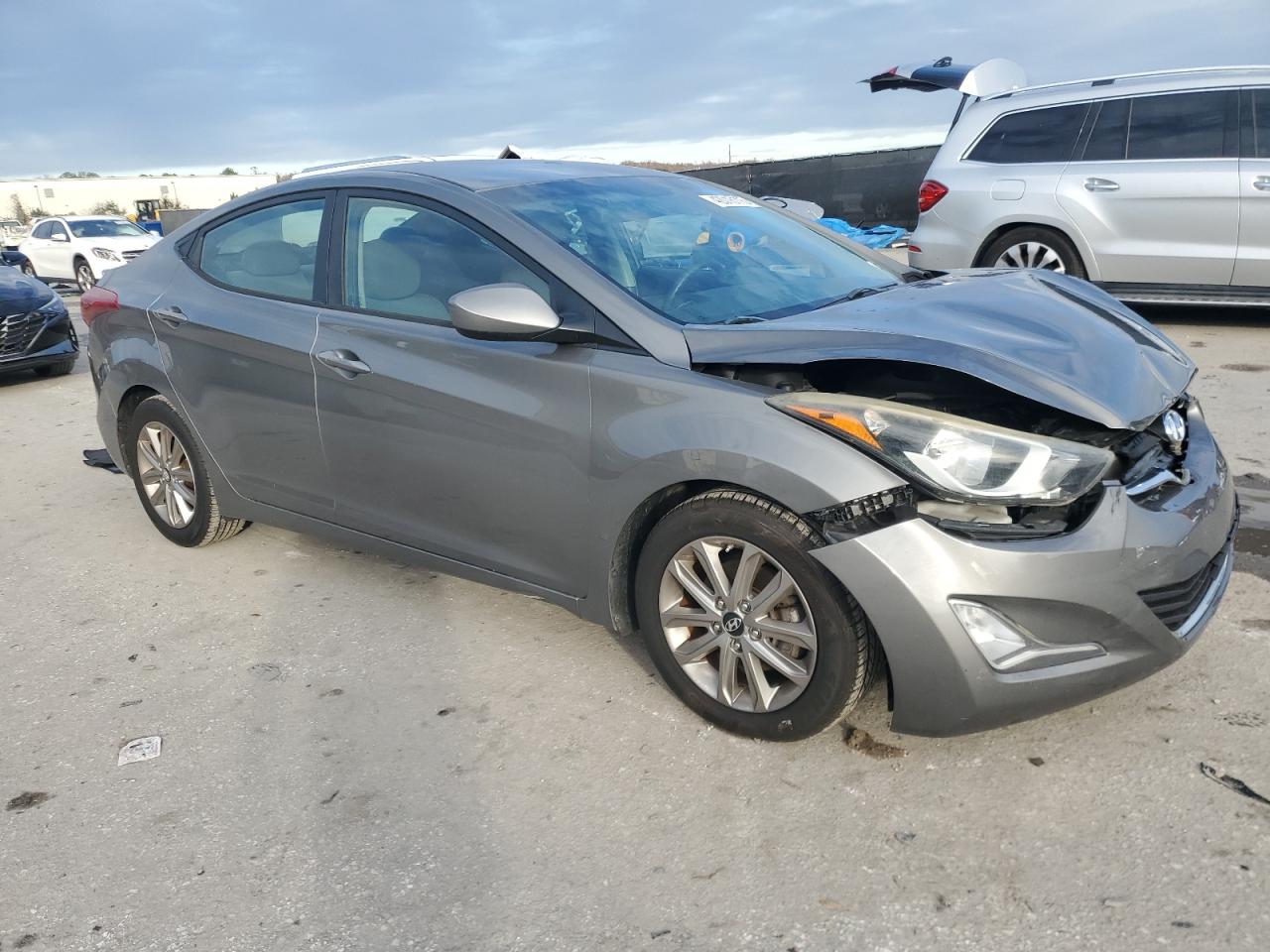 2014 Hyundai Elantra - Image 4