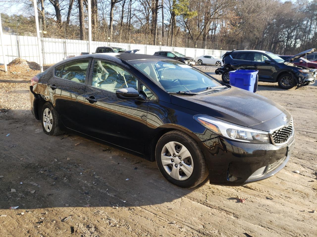 2018 Kia Forte - Image 4