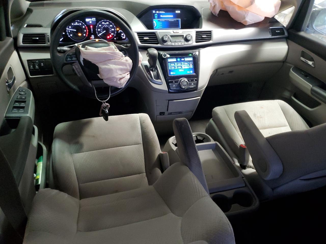 2014 Honda Odyssey - Image 8