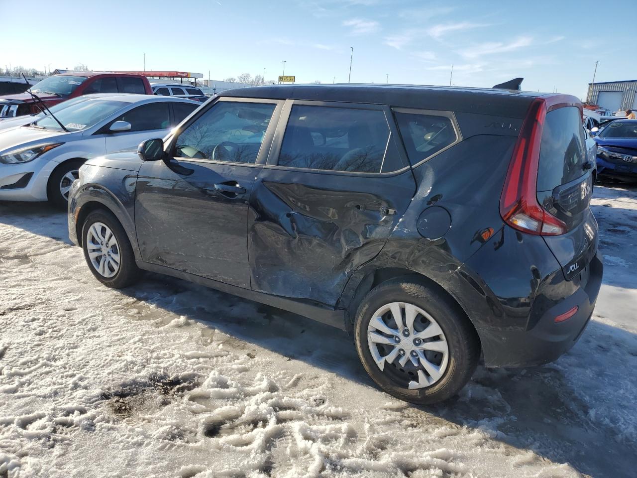 2022 Kia Soul - Image 2