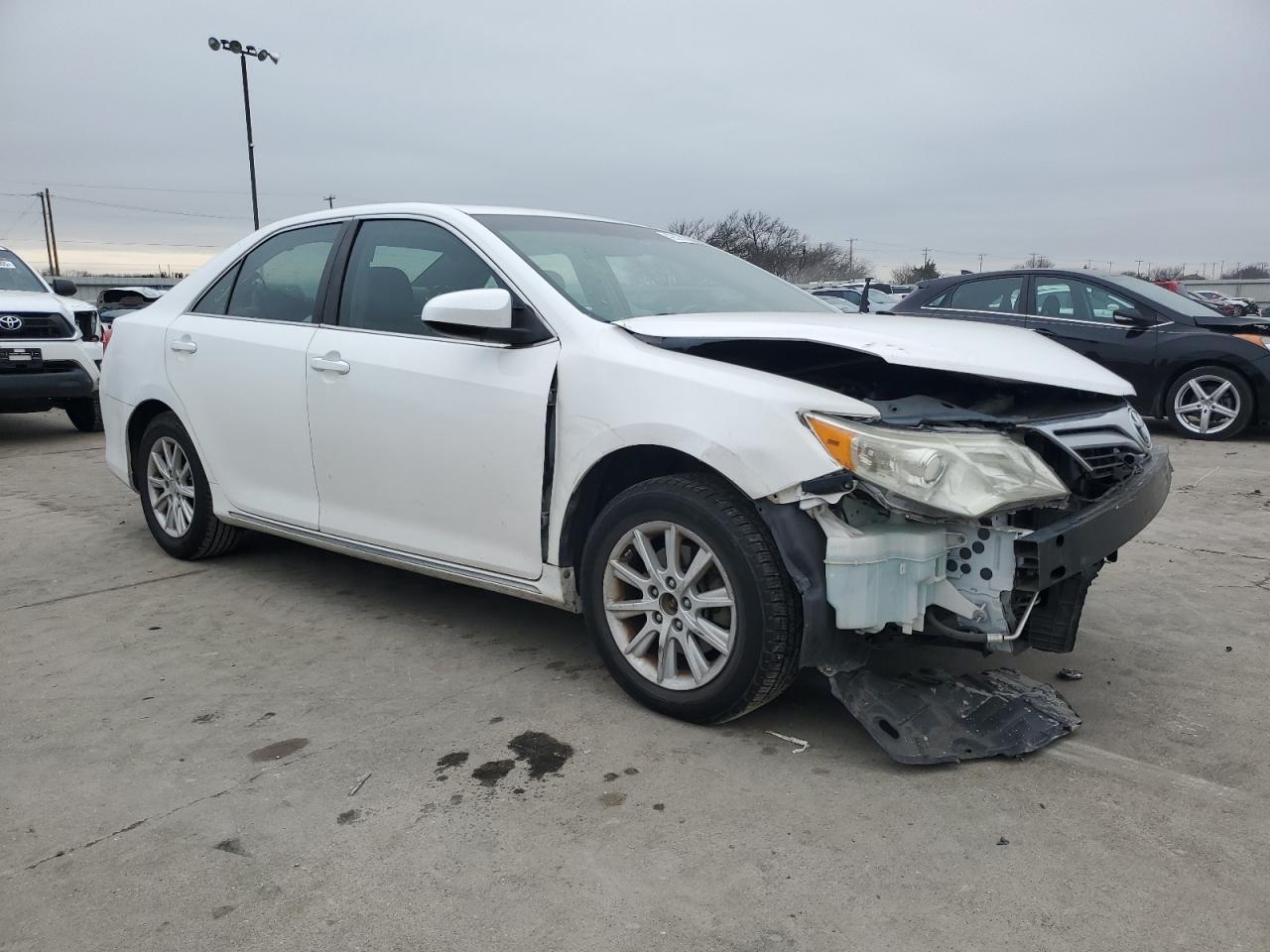 2012 Toyota Camry - Image 4