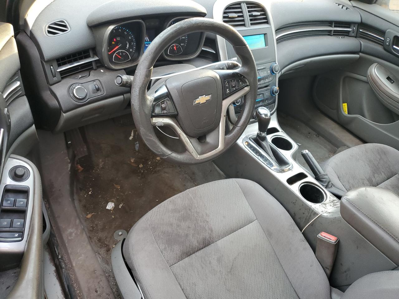 2015 Chevrolet Malibu - Image 8