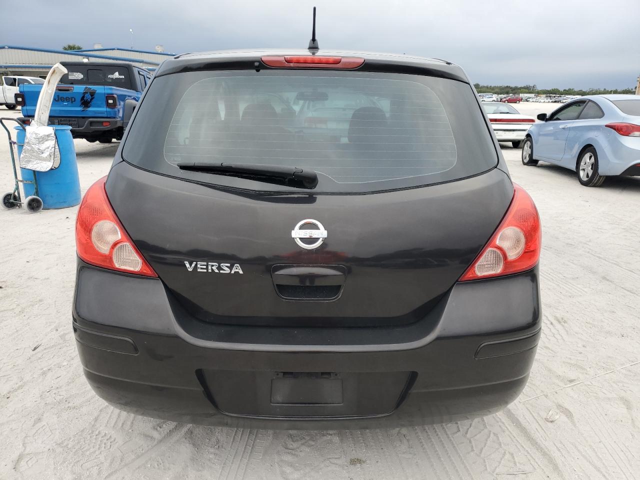 2010 Nissan Versa - Image 6