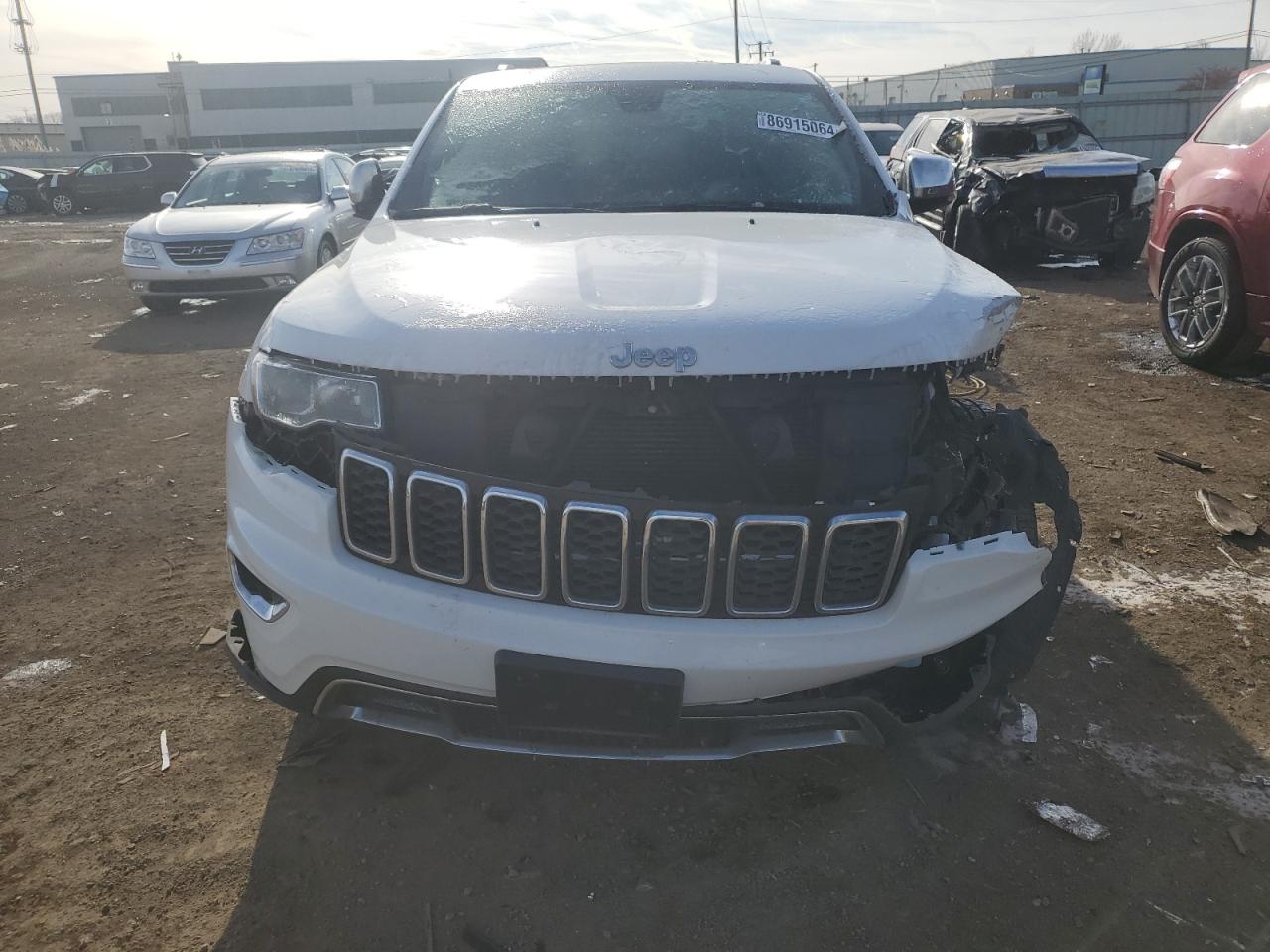 2020 Jeep Grand Cherokee - Image 5