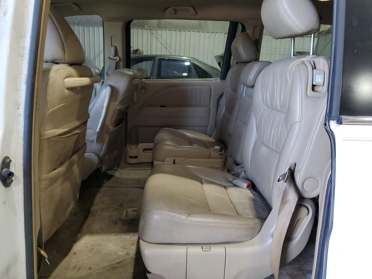 2006 Honda Odyssey - Image 12