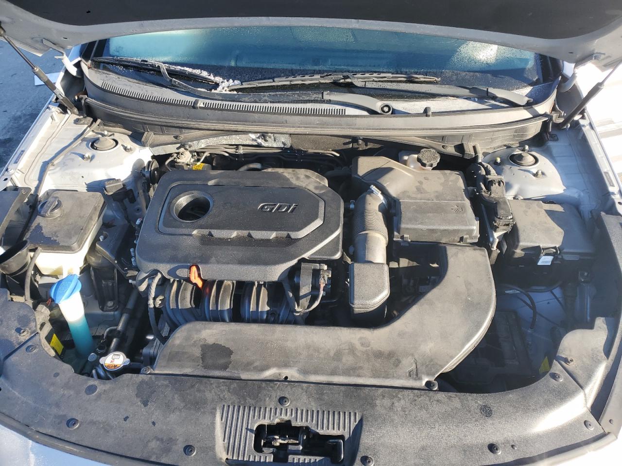 2015 Hyundai Sonata - Image 11