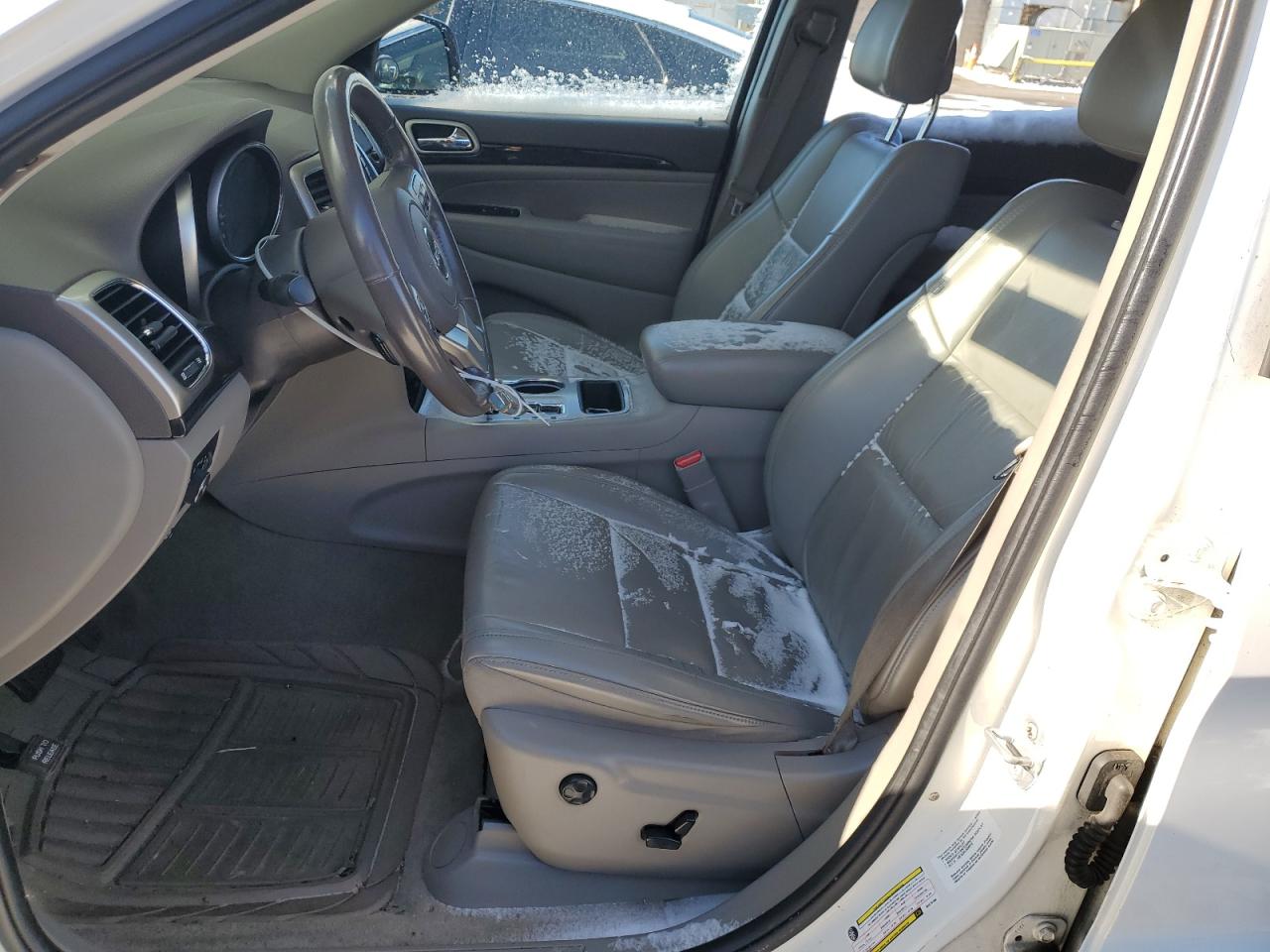 2011 Jeep Grand Cherokee - Image 7