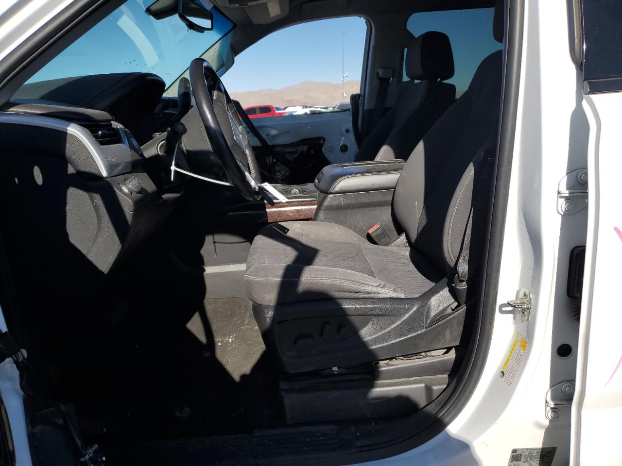 2018 GMC Yukon - Image 7