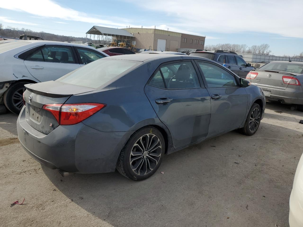 2015 Toyota Corolla - Image 3