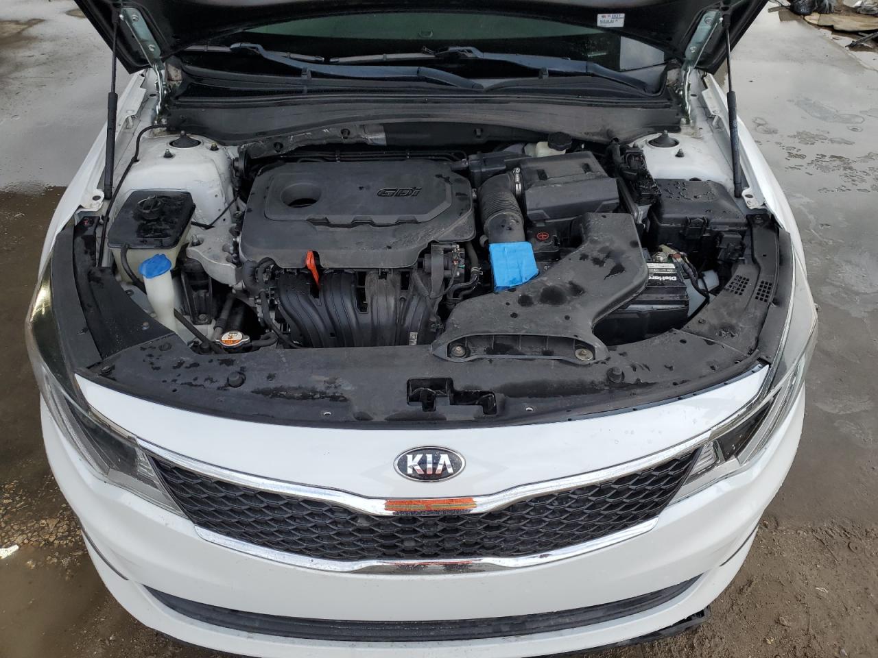 2017 Kia Optima - Image 11