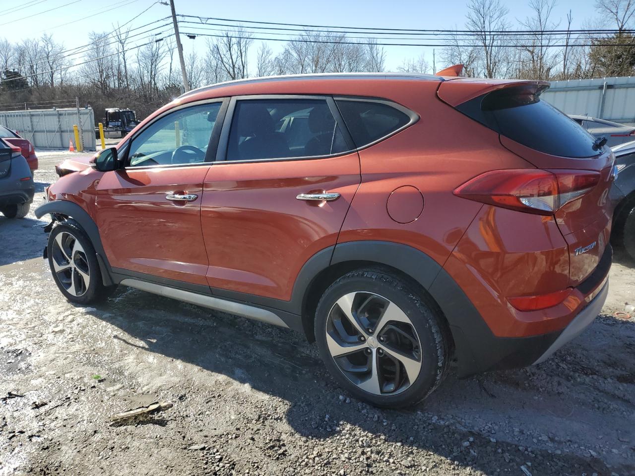 2017 Hyundai Tucson - Image 2