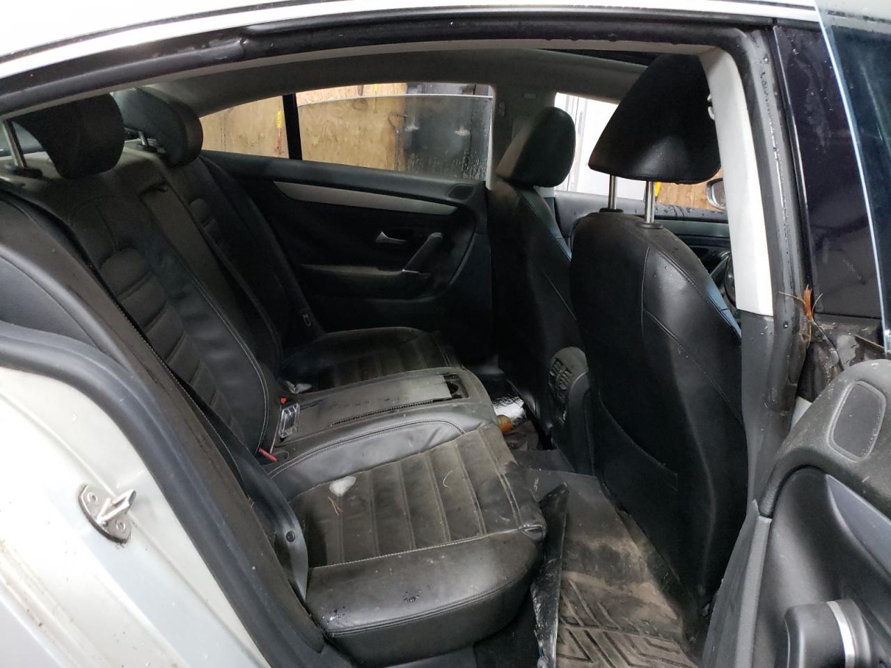 2009 Volkswagen Passat CC - Image 10