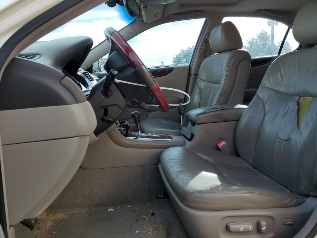 2004 Lexus Es 330 VIN: JTHBA30G545054258 Lot: 88881395