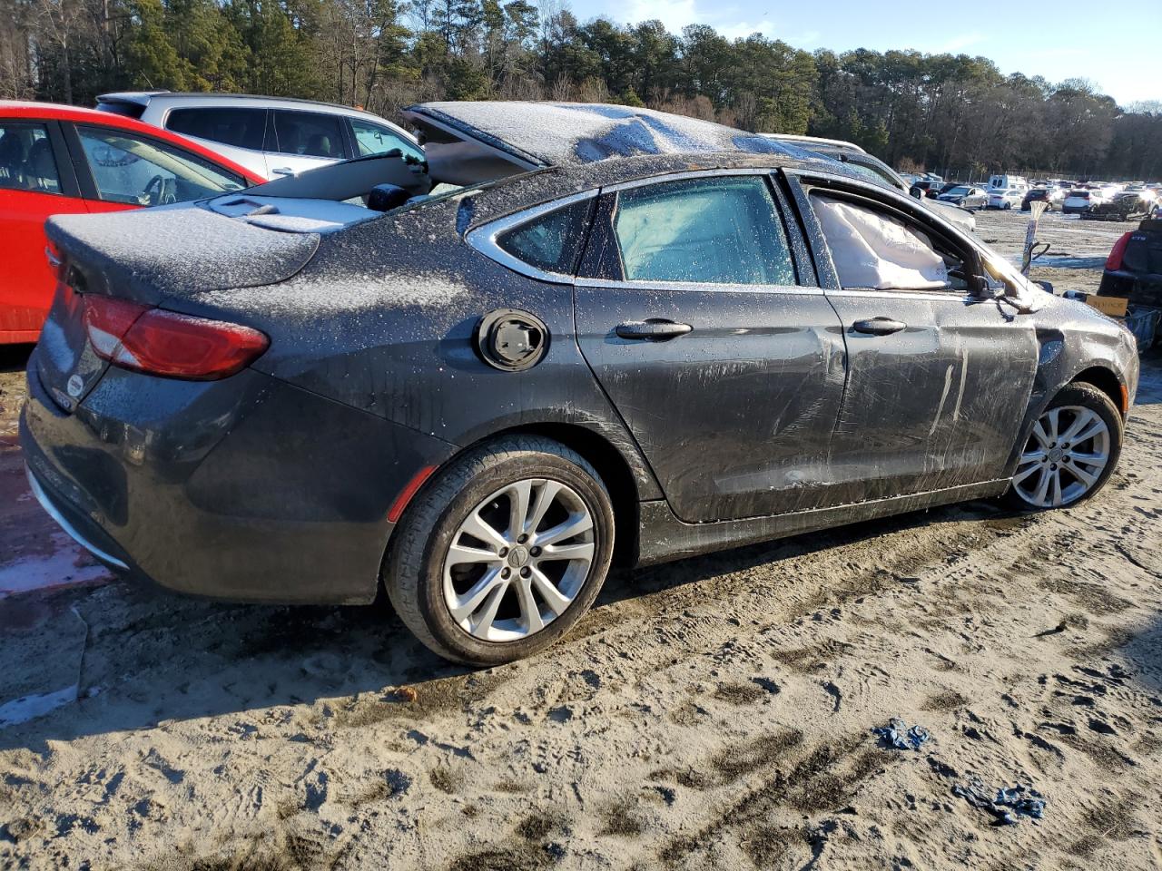2015 Chrysler 200 - Image 3