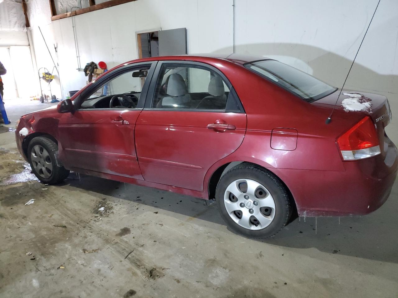 2009 Kia Spectra - Image 2