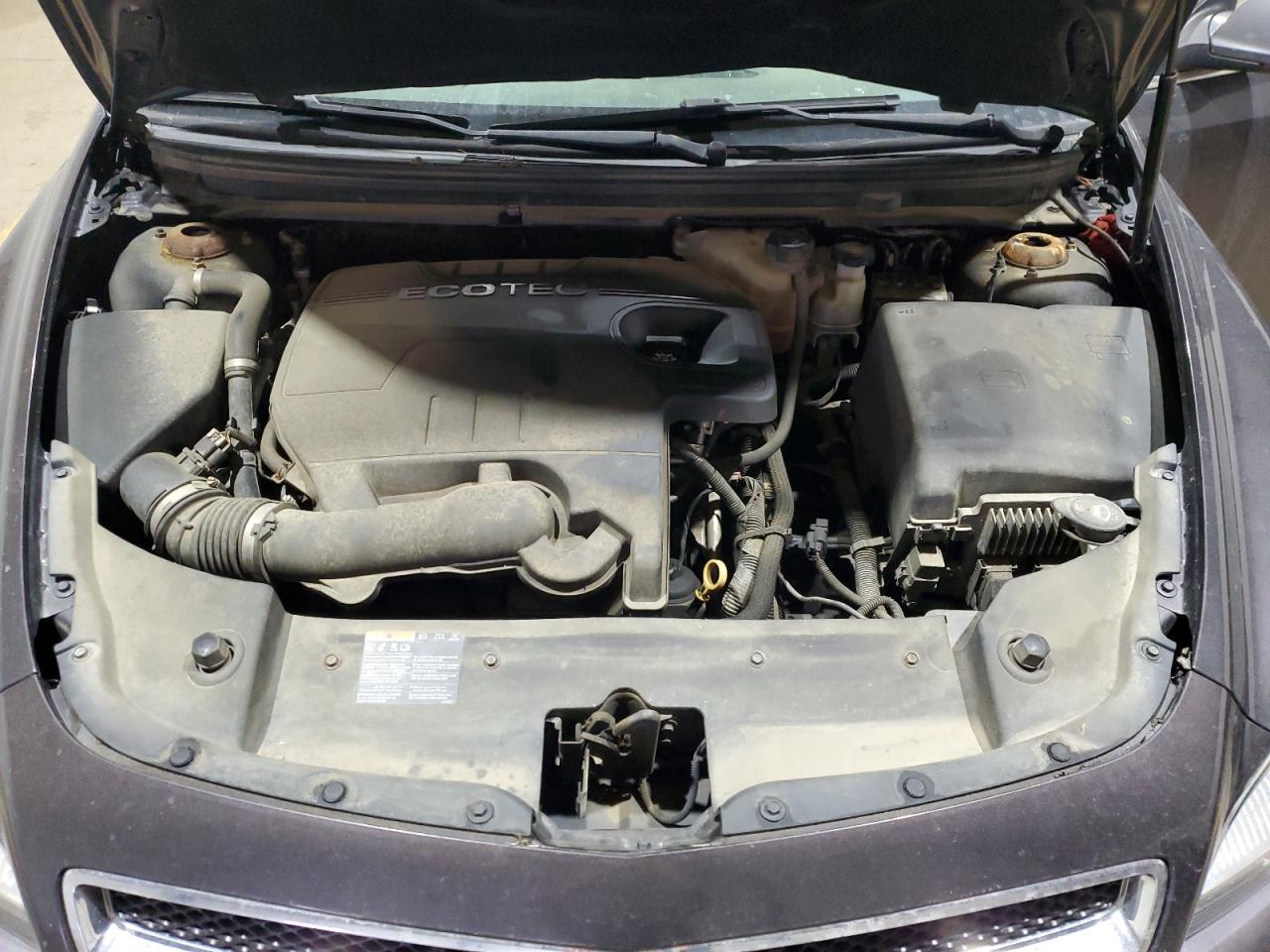 2011 Chevrolet Malibu - Image 11