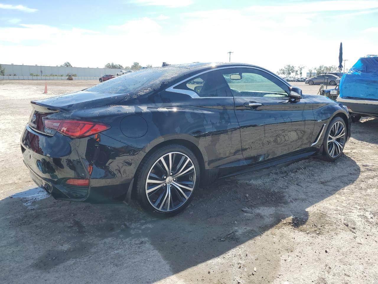 2017 Infiniti Q60 - Image 3