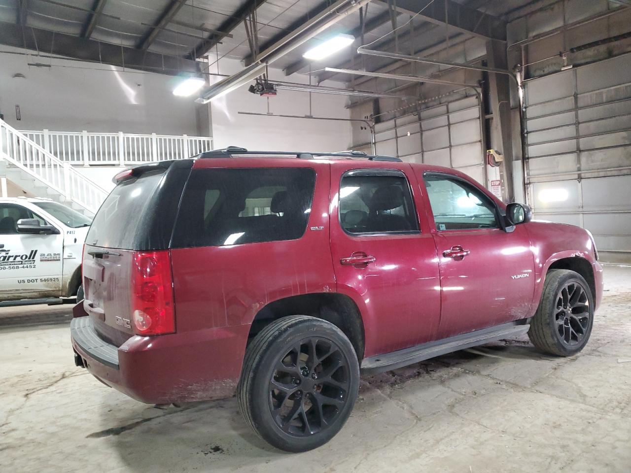 2010 GMC Yukon - Image 3