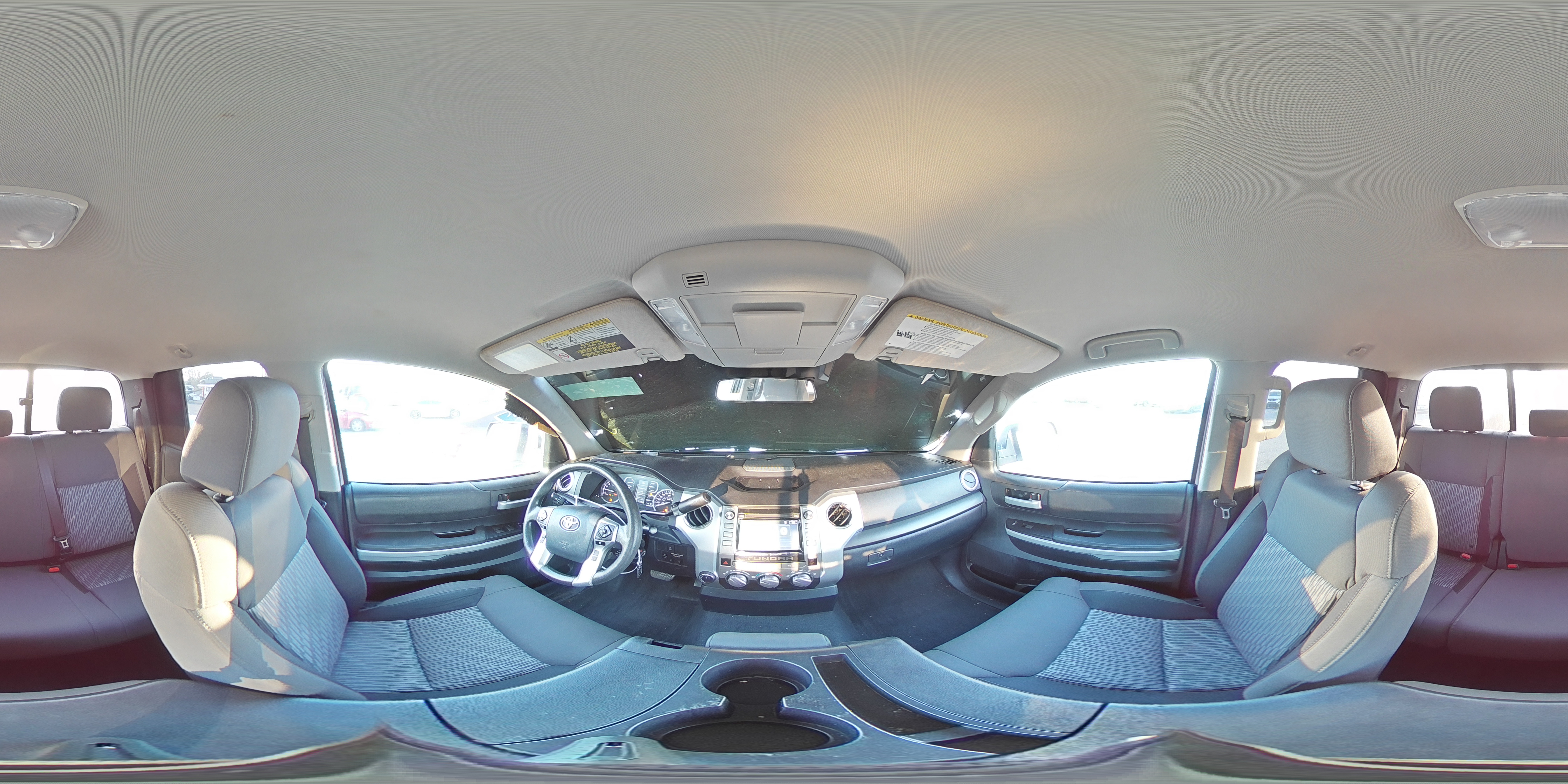 2018 Toyota Tundra - Image 13