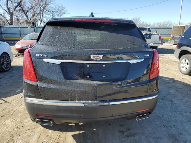  CADILLAC XT5 2017 Черный