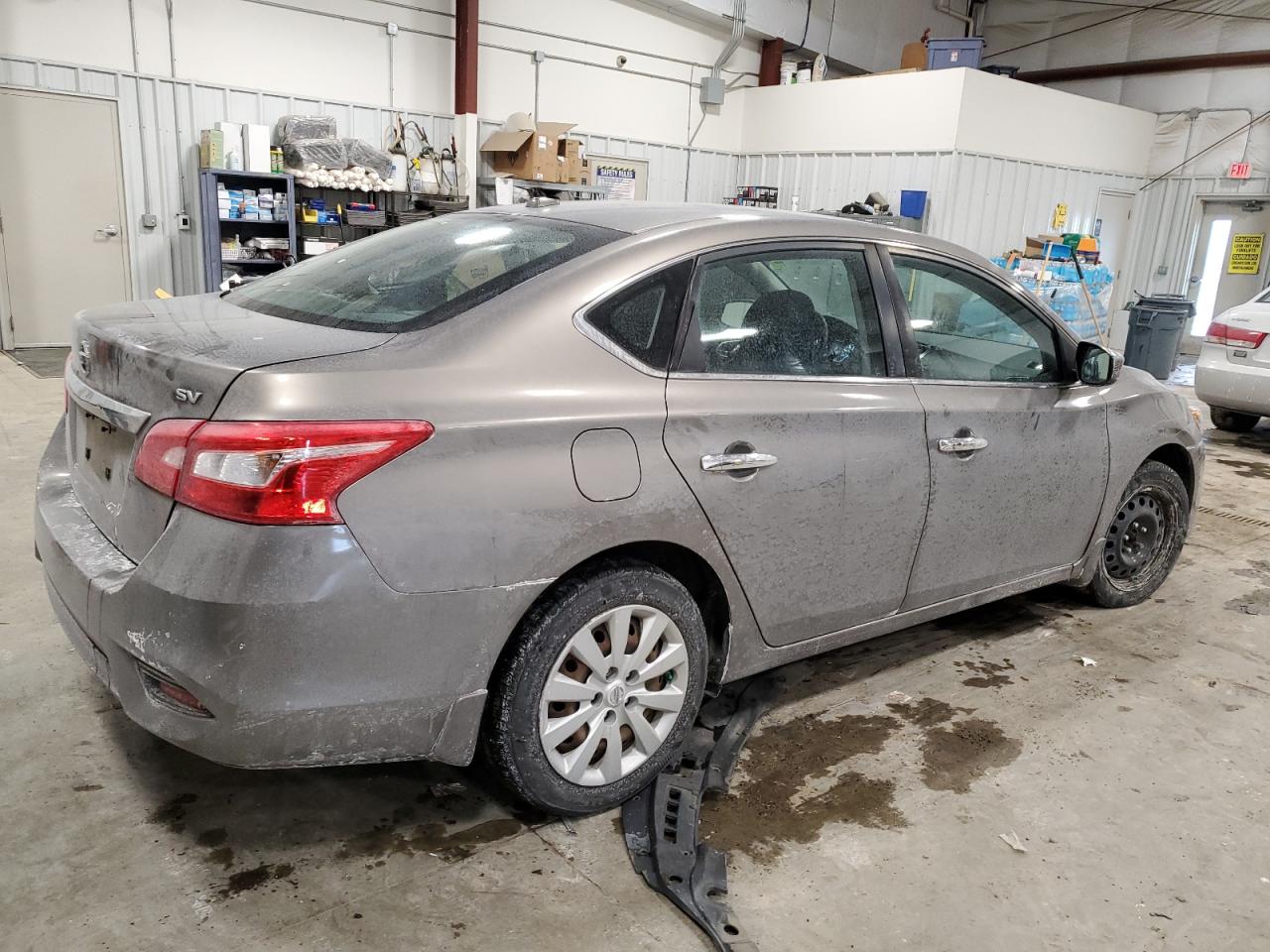 2016 Nissan Sentra - Image 3