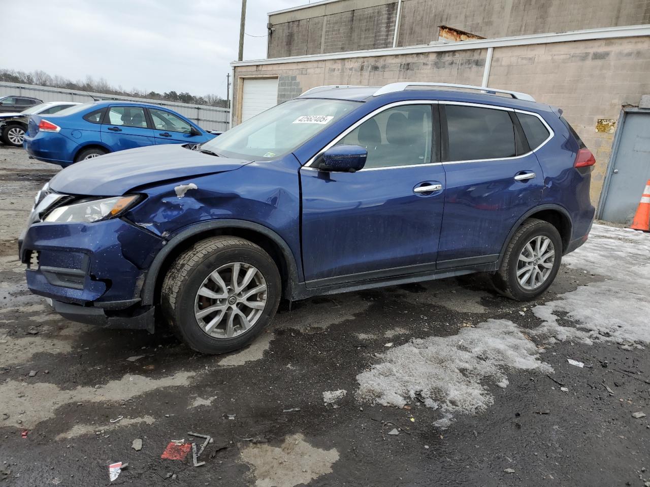 2017 Nissan Rogue - Image 1