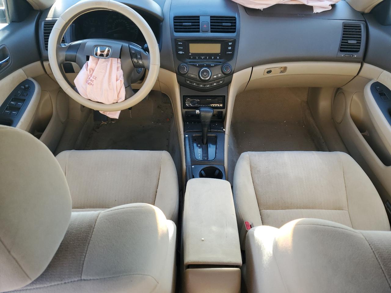 2003 Honda Accord - Image 8