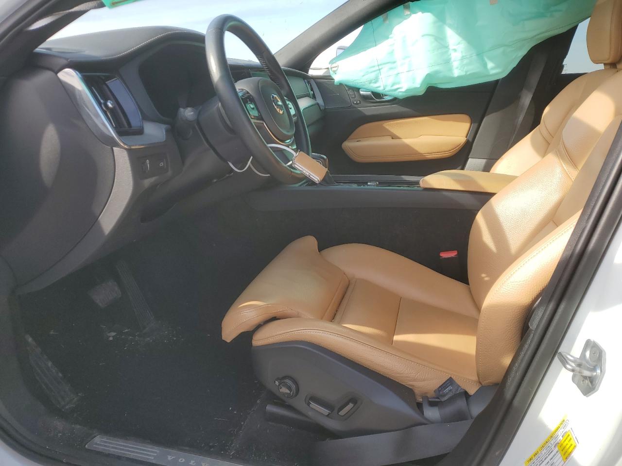2019 Volvo XC60 - Image 7
