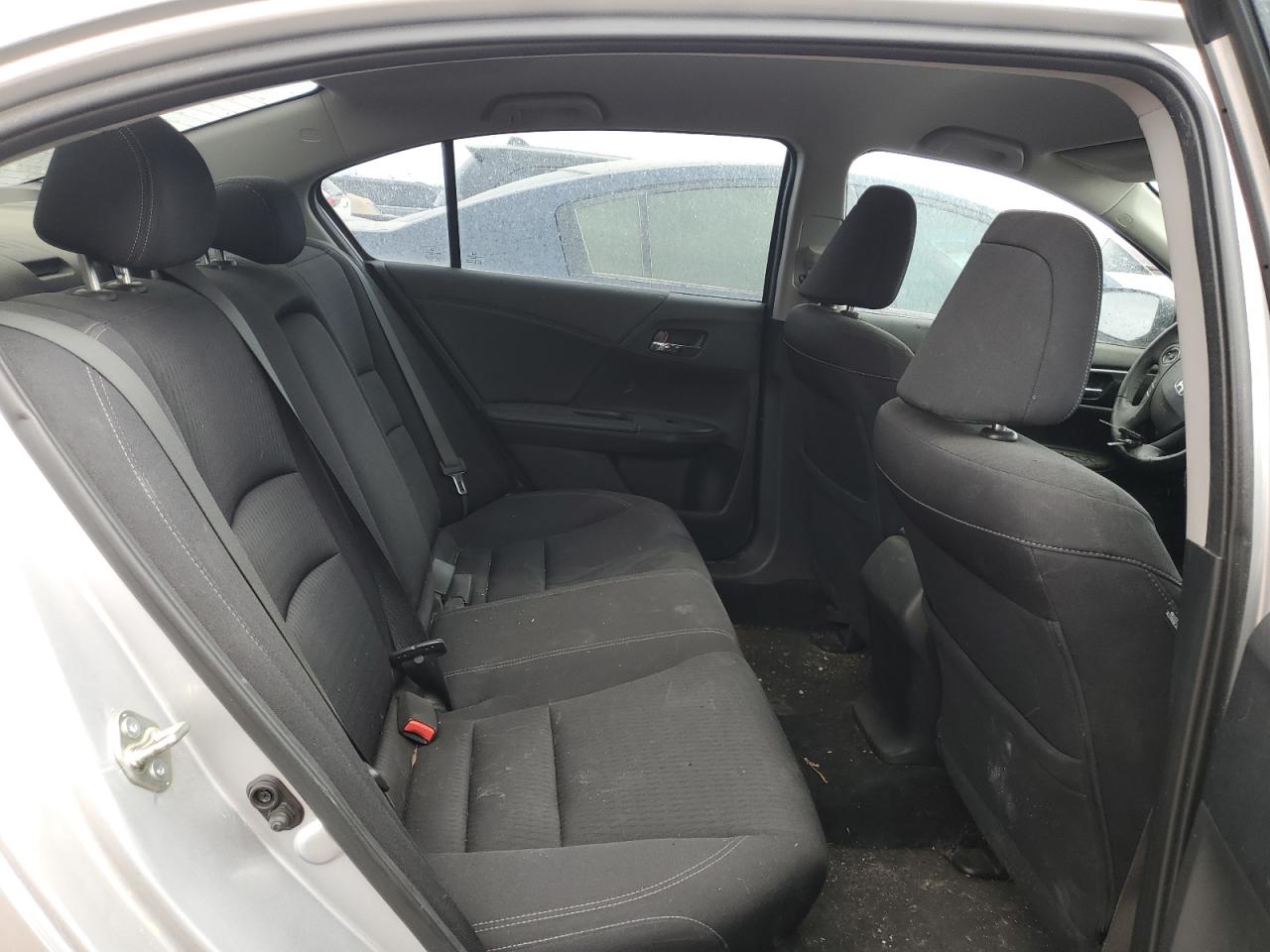 2015 Honda Accord - Image 11