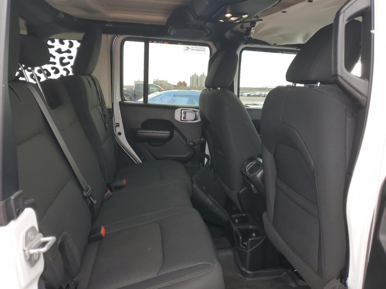 2021 Jeep Wrangler - Image 11