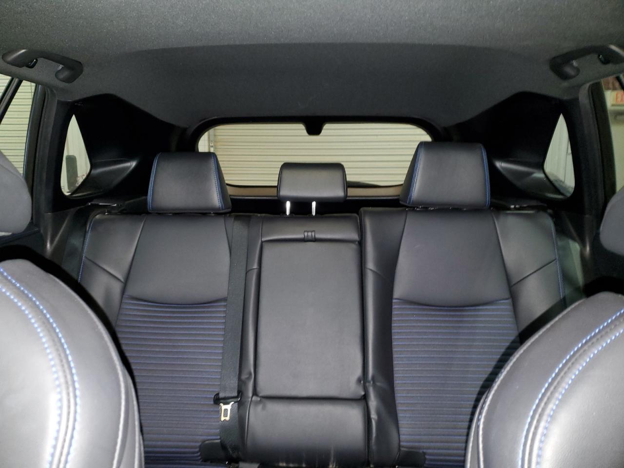 2022 Toyota RAV 4 - Image 10