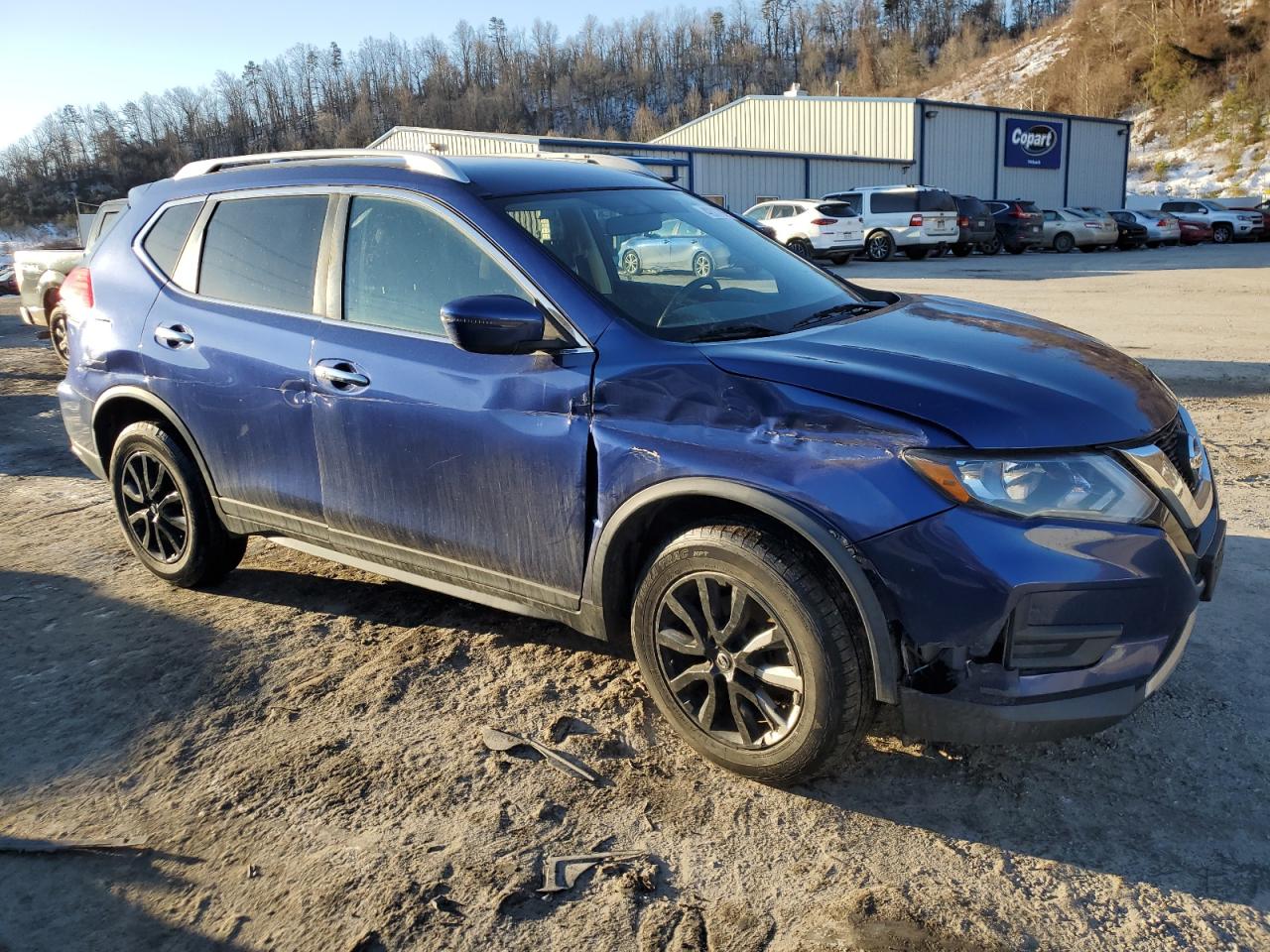 2017 Nissan Rogue - Image 4