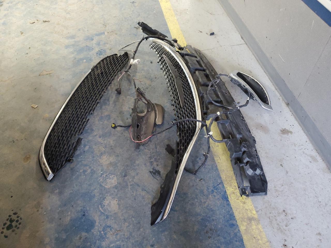 2017 Chrysler Pacifica Touring L VIN: 2C4RC1BG4HR850925 Lot: 71700865