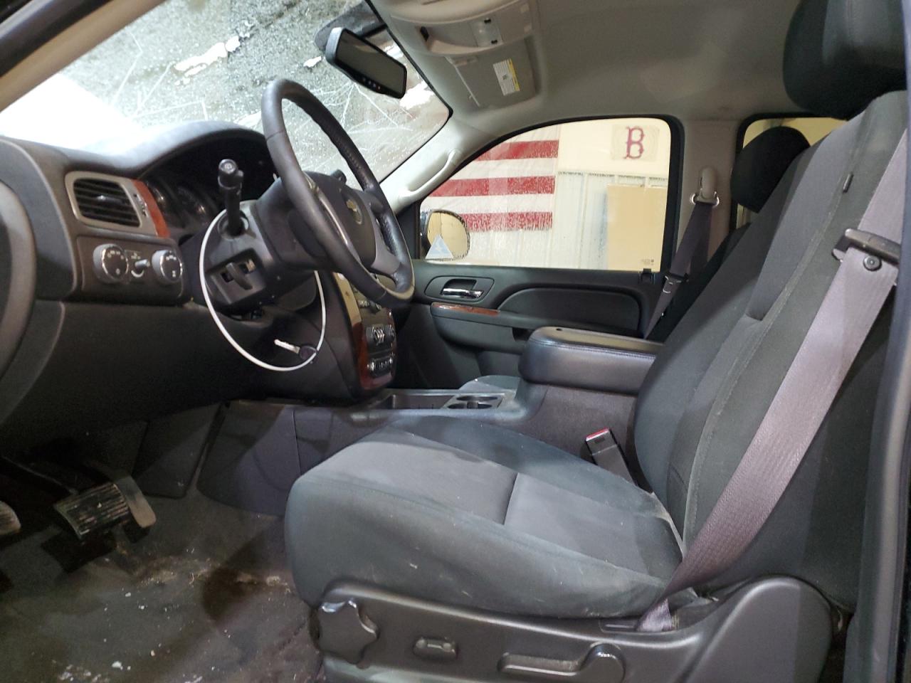 2012 Chevrolet Tahoe - Image 7