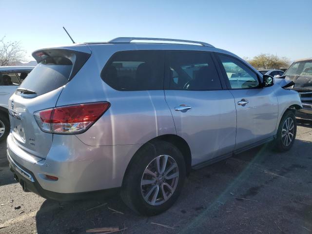  NISSAN PATHFINDER 2016 Серебристый
