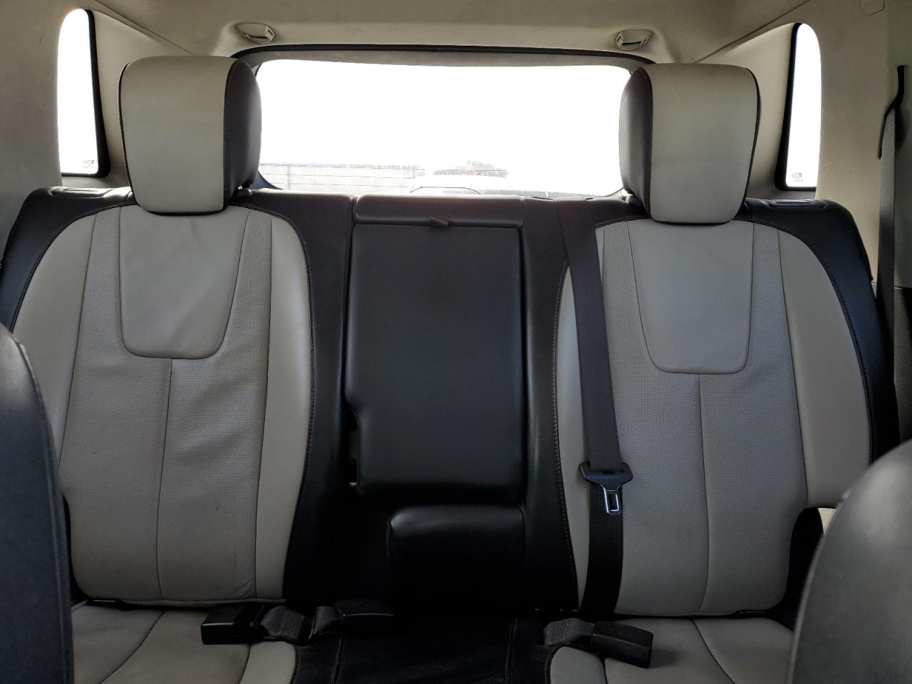 2015 GMC Terrain - Image 10